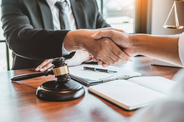 24/7 Legal Support Available